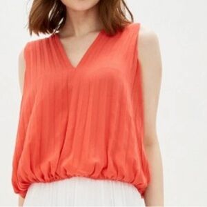 Banana Republic Women's Sleeveless V-Neck Top - Coral